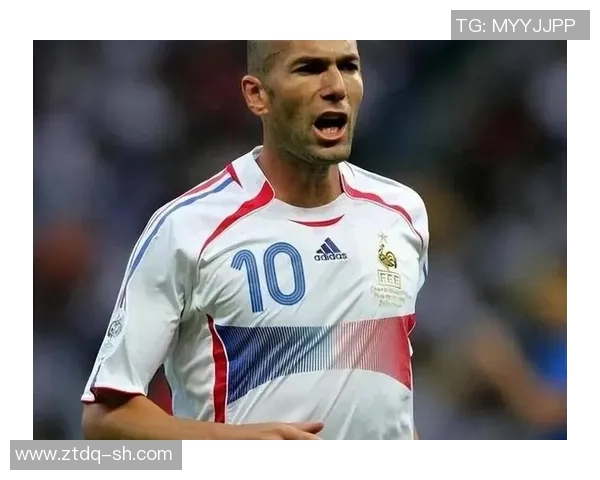 全球足球球星19号排名第一！盘点世界足坛最强19号球员及其辉煌成就