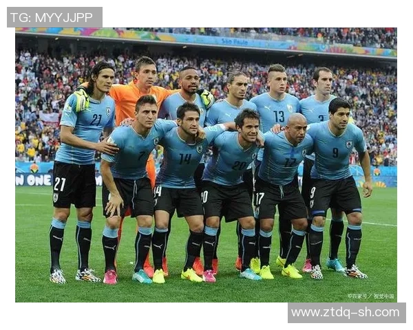 双鱼座最帅足球球星男：浪漫与激情的完美结合展现魅力风采