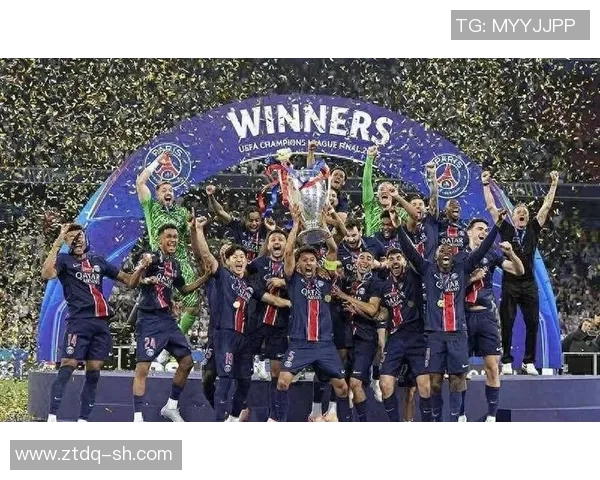 巴黎圣日耳曼球星领衔新赛季挑战欧冠荣耀目标,豪华阵容展现无尽可能 巴黎圣日耳曼球星领衔新赛季挑战欧冠荣耀目标,豪华阵容展现无尽可能